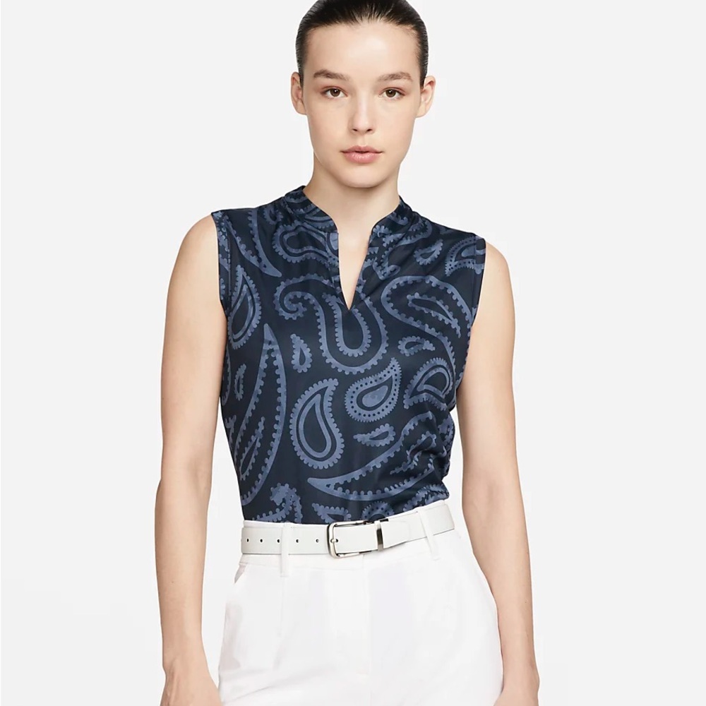 Nike Victory golf sleeveless paisley polo. NWT size small